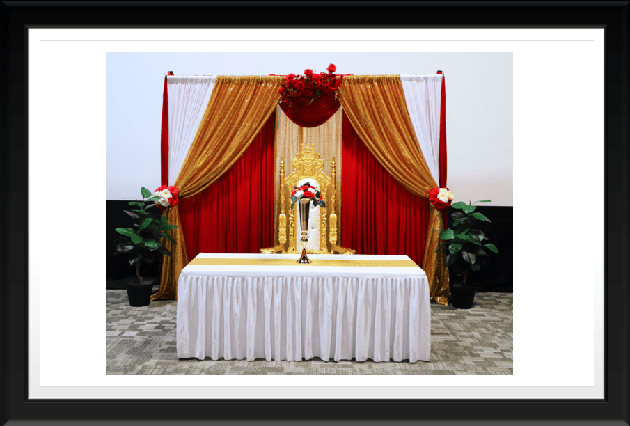 ONE GOLDEN CHAIR, TABLE & BACKDROP PACKAGE