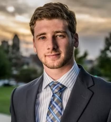 Ryan T Scheetz
