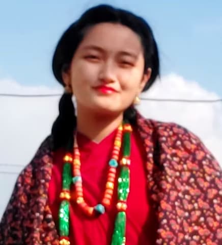 Aarati Gurung, BA