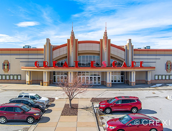 Contemporary commercial building exterior